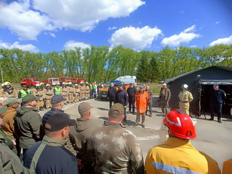 Відбулися тактико-спеціальні навчання з гасіння лісових пожеж