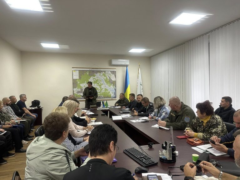 Відзначення працівників почесними грамотами